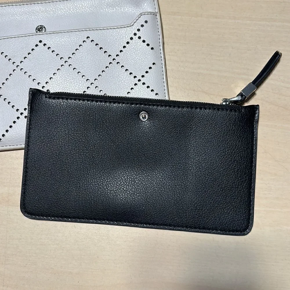 Shiraleah wristlet black & white- like new